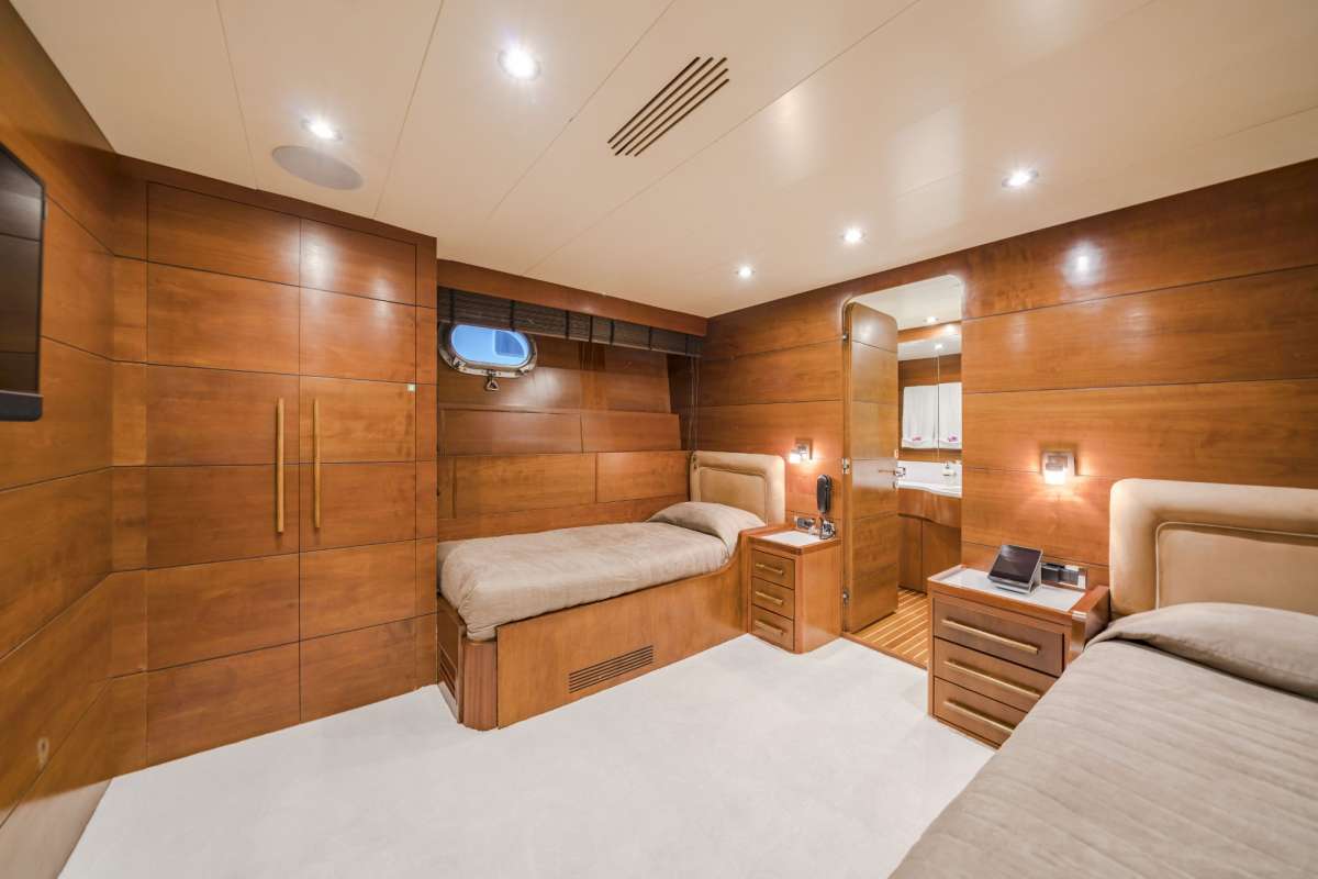 FIORENTE - Twin cabin - 2018