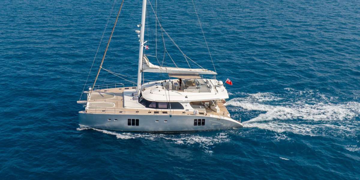 seazenII70 charter yacht