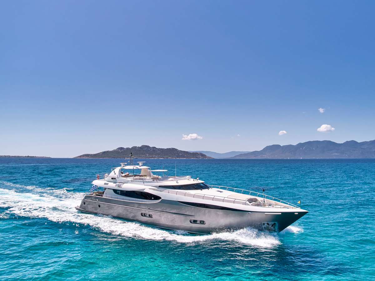 sanjana106 charter yacht