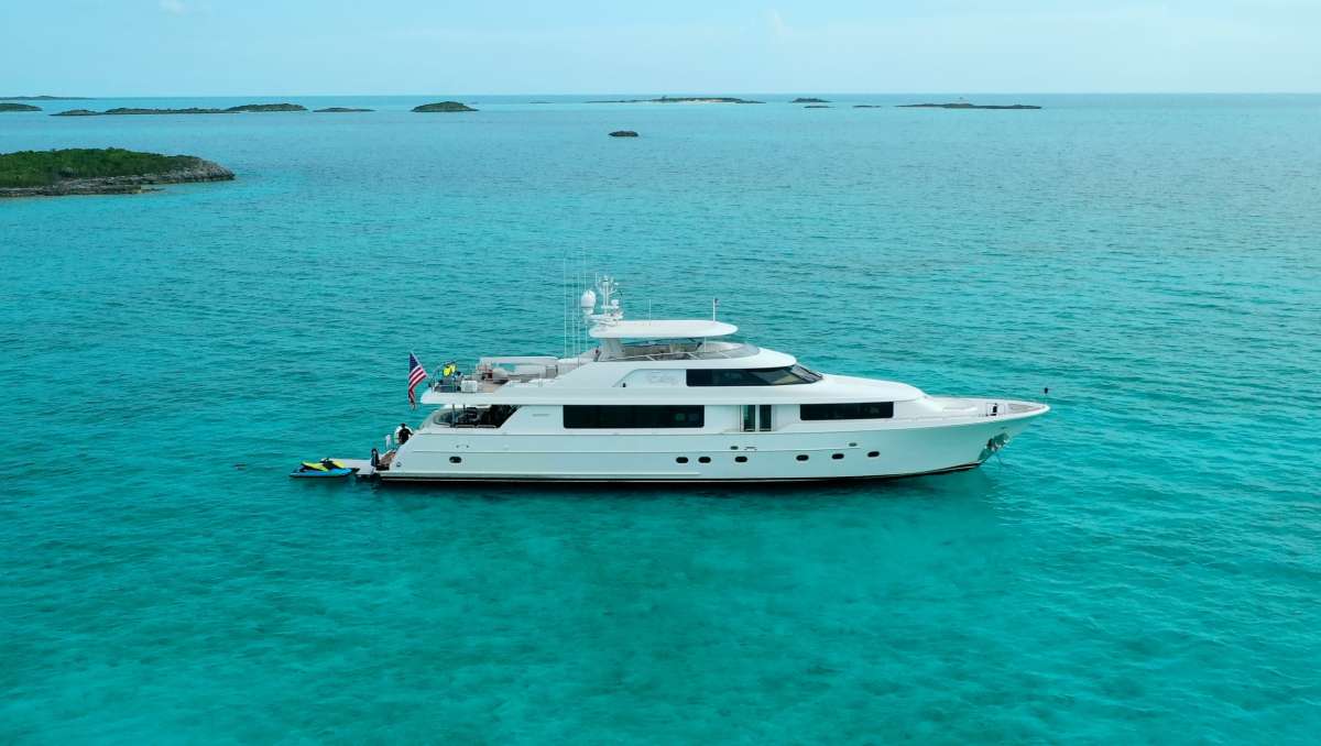 eden112 charter yacht