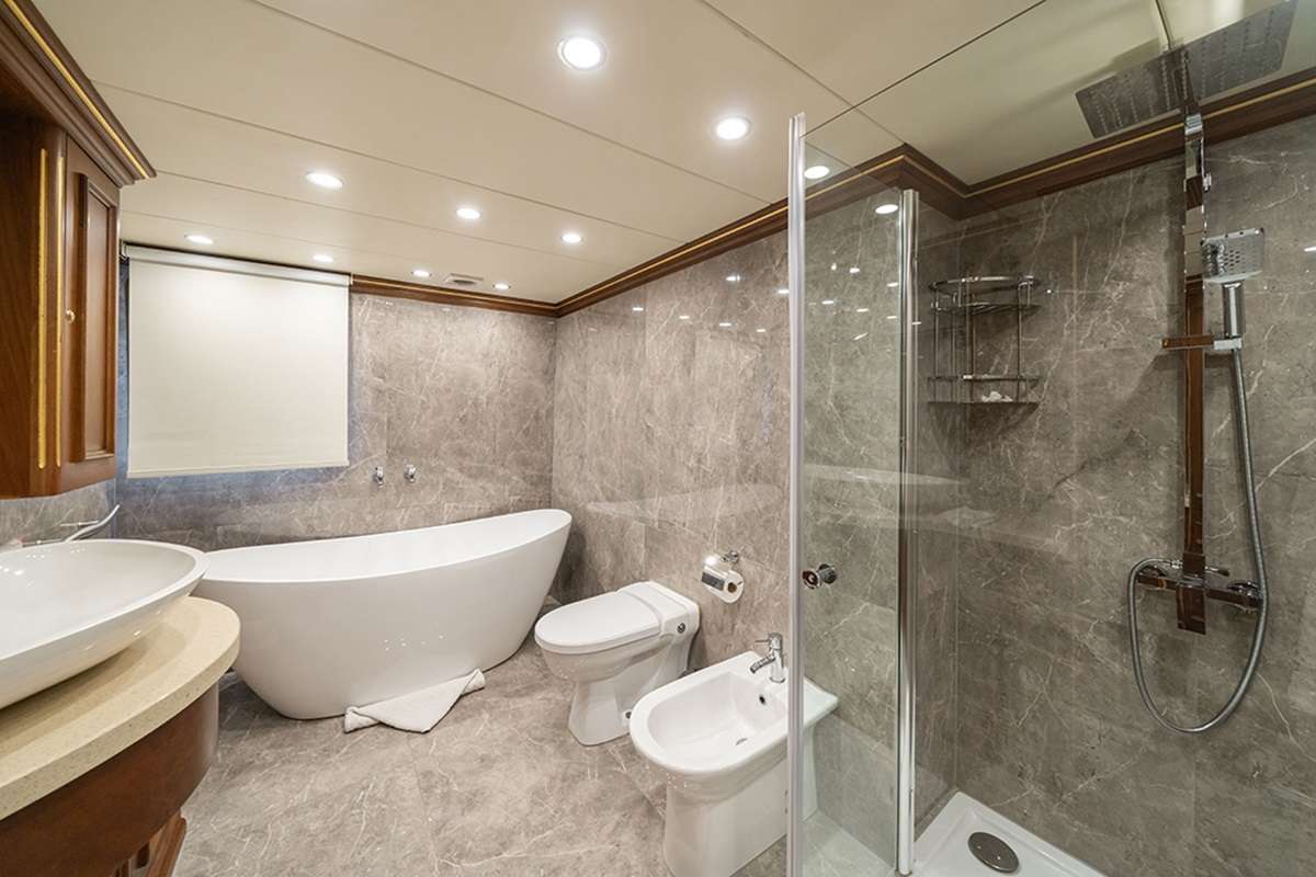 IRAMA - 2024 - VIP Stateroom - Bath