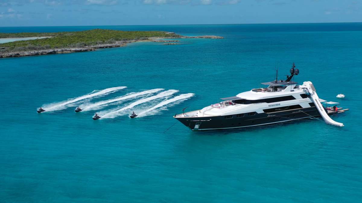 nobadideas160 charter yacht