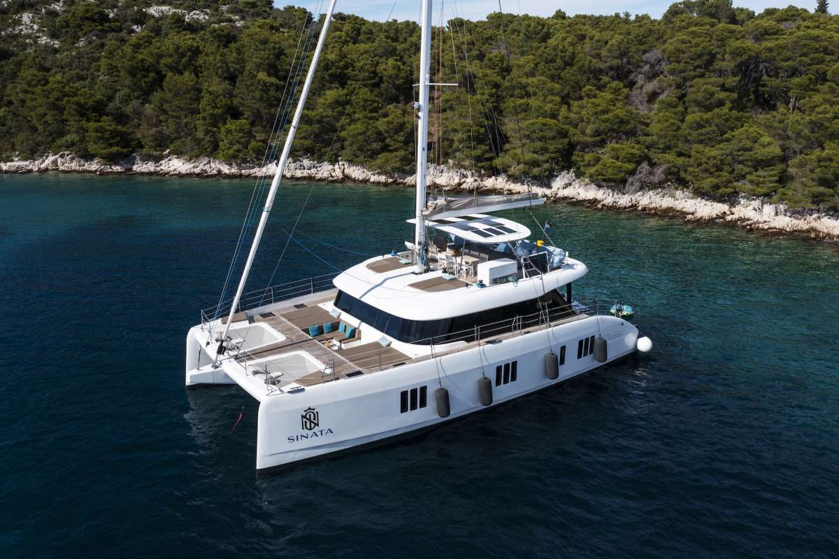 sinata60 charter yacht