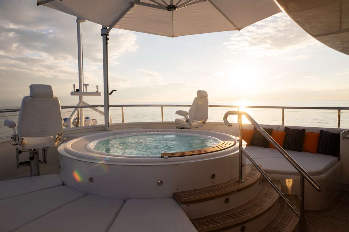 Sun Deck Jacuzzi Forward