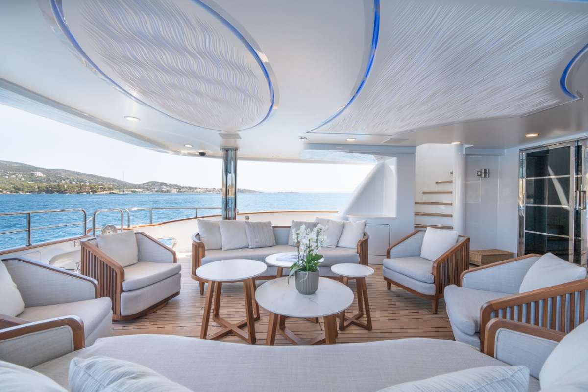 TITIAN PEARL - Lower Aft Deck - 2024