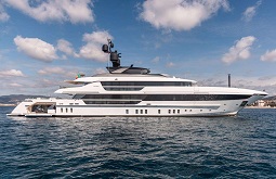 charter yacht rent